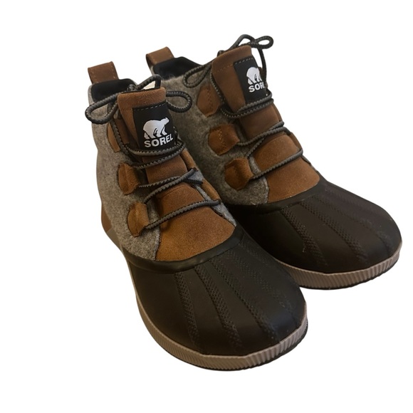 SOREL Women's Out 'N About III Classic Waterproof Boots Size 8.5 - Picture 3 of 7